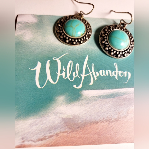 Turquoise & Turtle Set - Picture 3 of 15